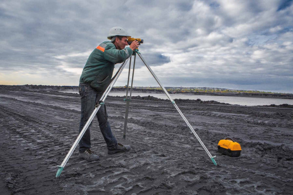 Servicios de Topografía · Topógrafos Servicios Topográficos y Geomáticos Sarroca de Bellera